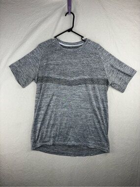 Cougar sport men’s large t shirt
